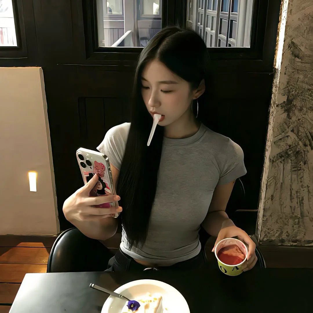 白色的女人